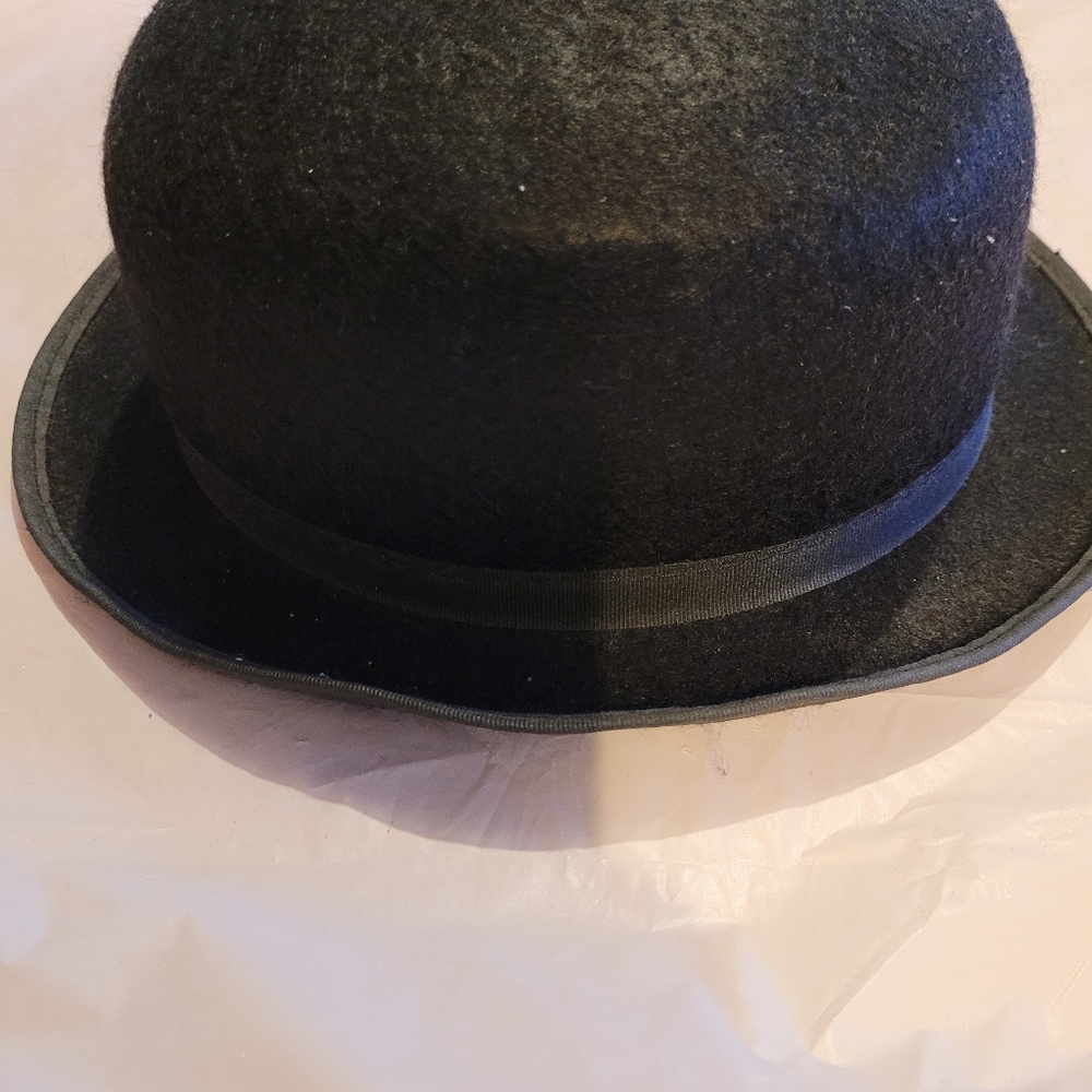 Black Derby hat
